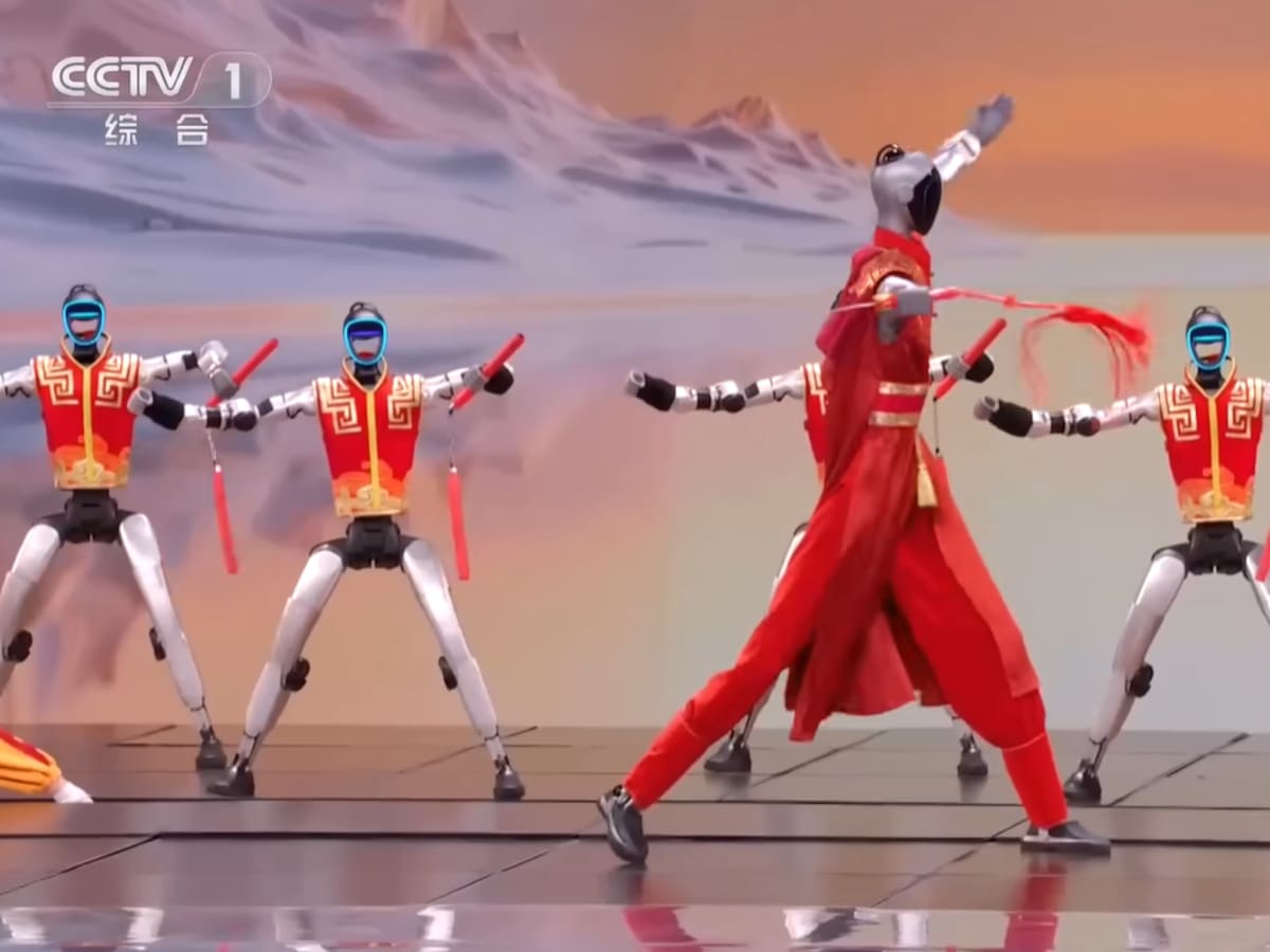Robots que bailan, hacen acrobacias y practican kung fu: China pone a humanoides en el espectáculo que celebra el Año Nuevo