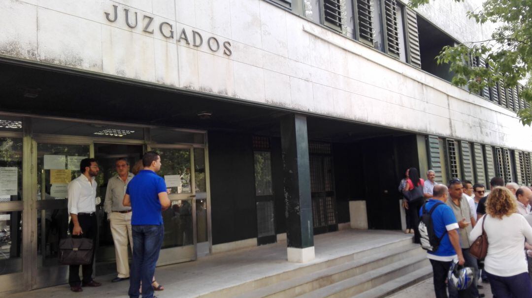 Fachada de los juzgados de Jerez