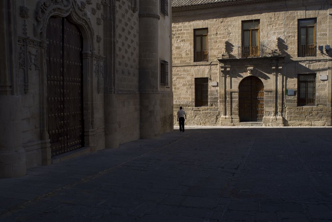 Baeza convoca nuevas bolsas de trabajo