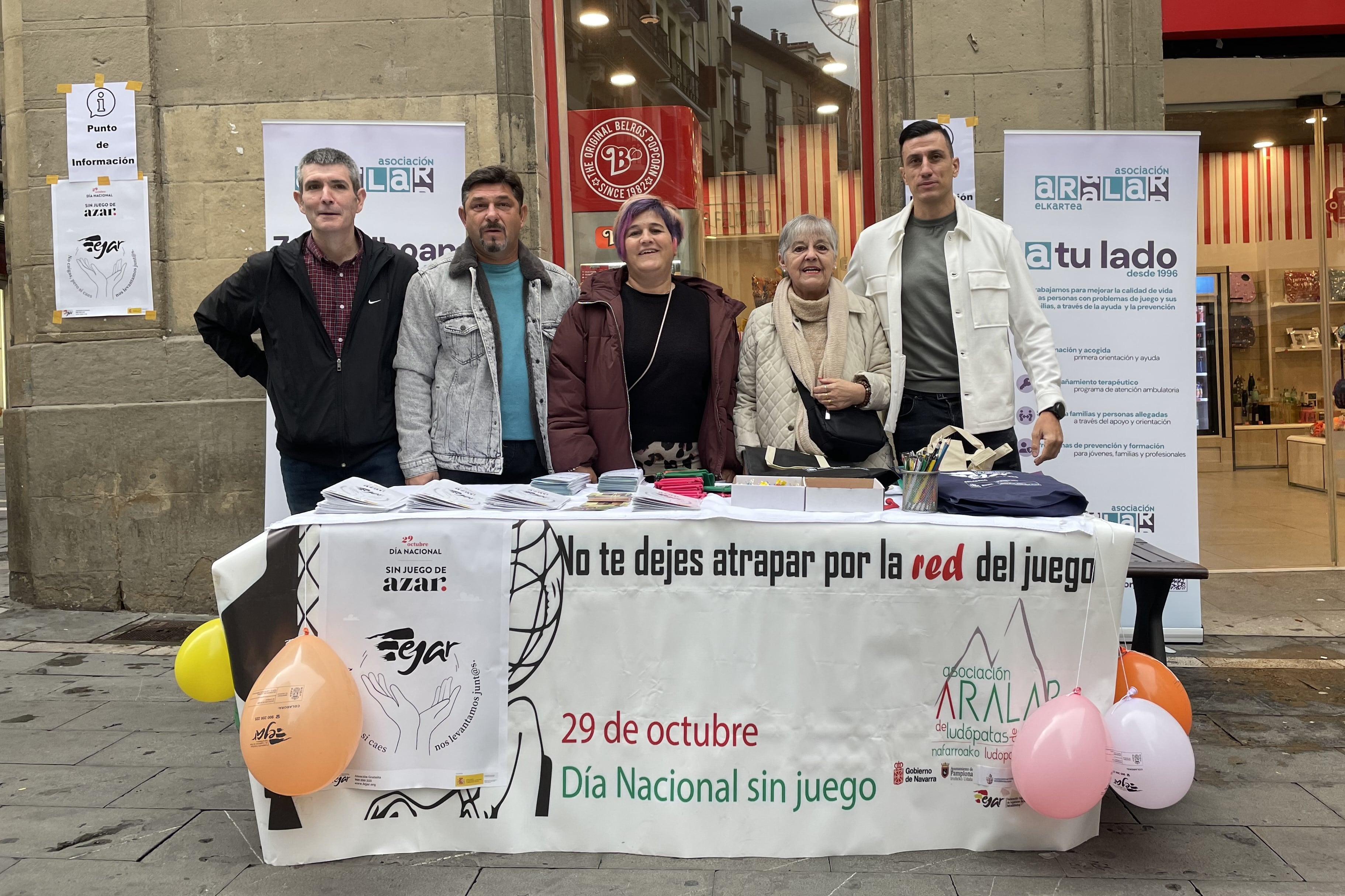 La Asociación ARALAR en Pamplona con motivo del Día Nacional sin juego de azar