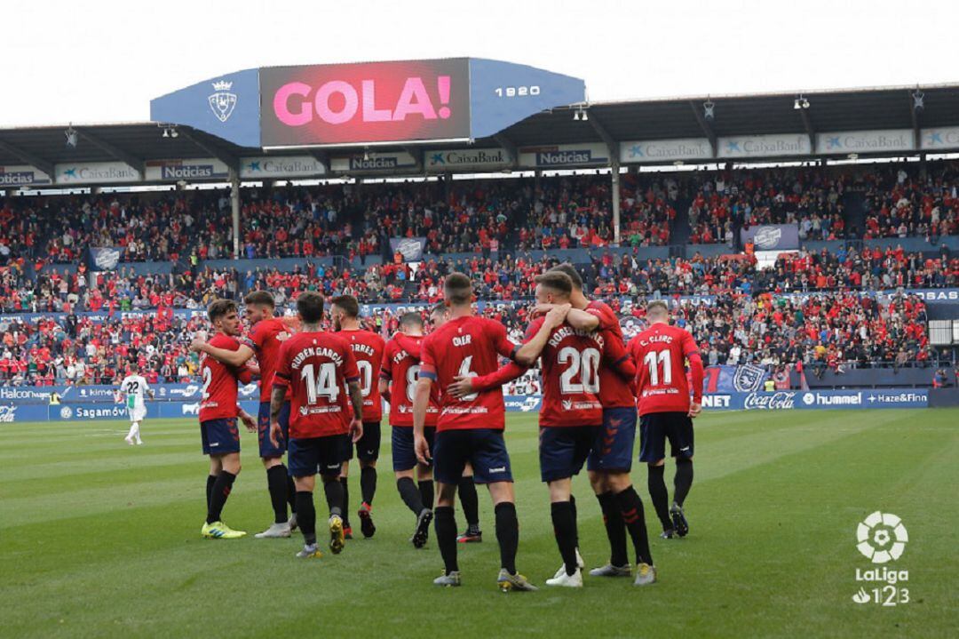 Osasuna celebra el gol ante el Extremadura