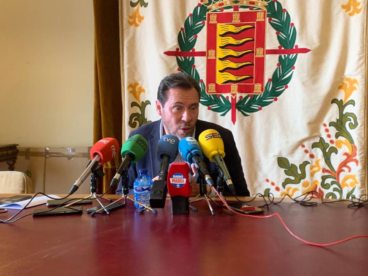 Óscar Puente analiza su proyecto deportivo con la prensa de Valladolid