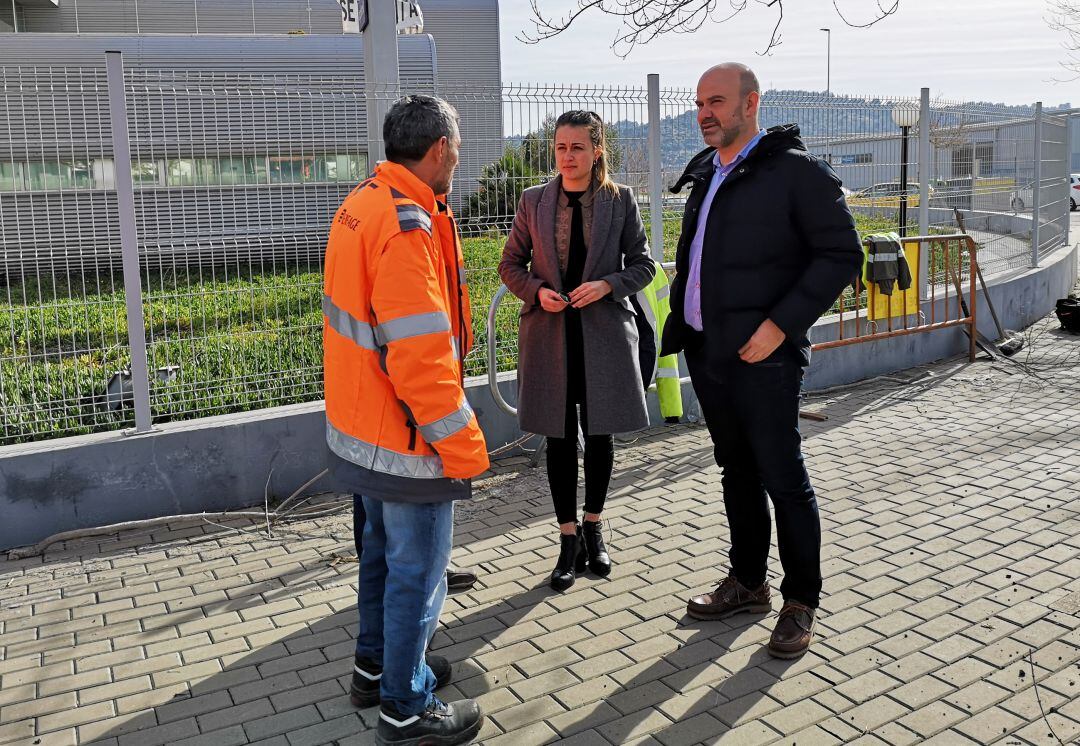 La alcaldesa de La Vall d&#039;Uixó, Tania Baños y el concejal de Urbanismo, Javier Ferreres.