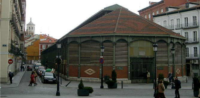 El Mercado del Val de Valladolid, visto desde San Benito