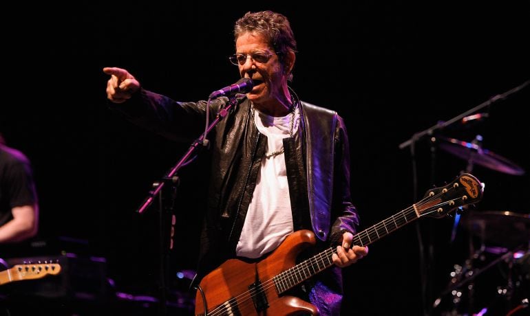 Lou Reed durante una de sus últimas actuaciones en Londres en 2011