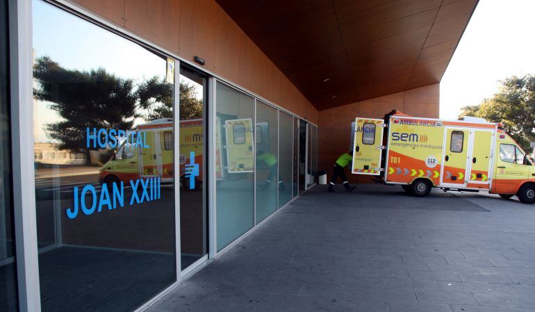 Entrada de les urgències a l'Hospital Joan XXIII de Tarragona.