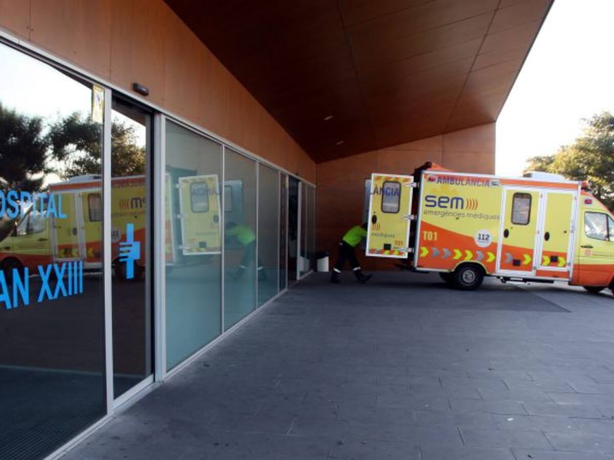 Pacients de la sanitat privada ocupen llits a centres públics