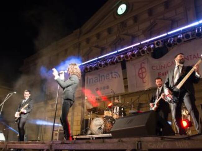 The Gafapasta encandiló con sus versiones de los 80