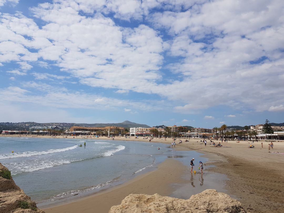 Imagen de archivo de la playa del Arenal, en el mes de mayo.