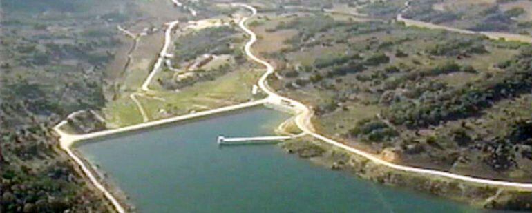 Vista del embalse de Olóriz seguirá abasteciendo de agua a los usuarios de Mairaga