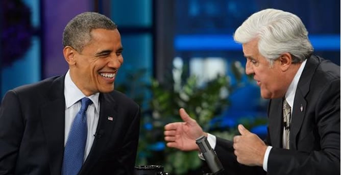 Barack Obama visitó este miércoles el plató de The Tonight Show, el popular espacio televisivo presentado por el veterano Jay Leno