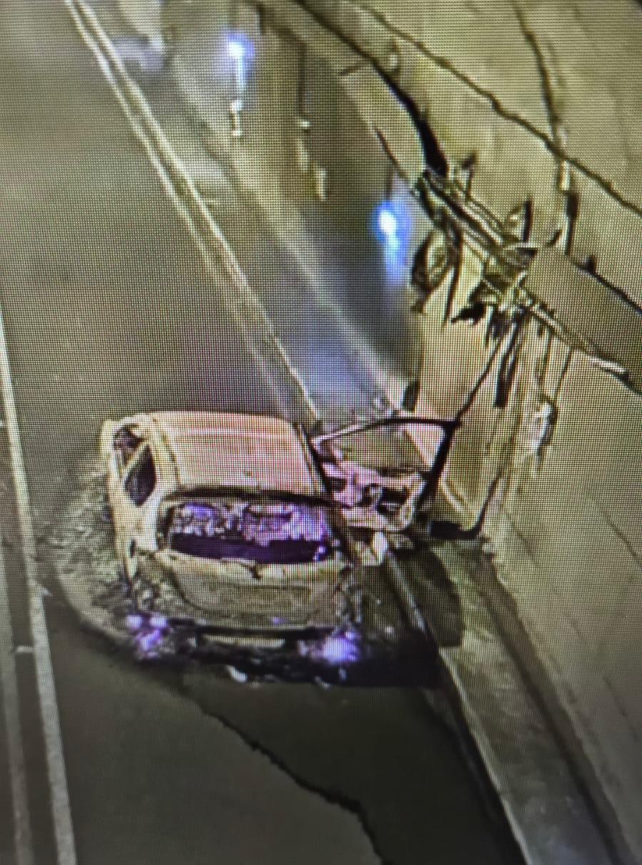 Estado en el que ha quedado el vehículo siniestrado en el interior del túnel de Bielsa