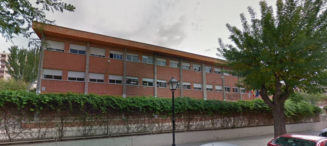 Fachada del colegio Parquesur en Albacete capital