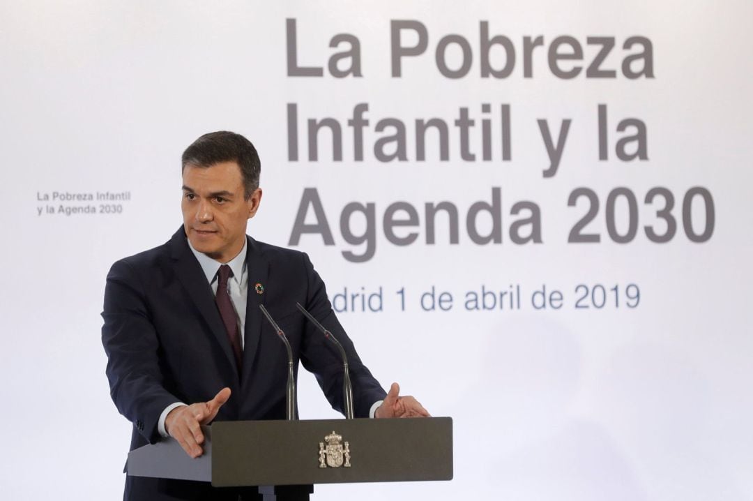 El presidente del Gobierno, Pedro Sánchez, durante su intervención en el encuentro con representantes de organizaciones solidarias &quot;La pobreza infantil y la Agenda 2030&quot;.