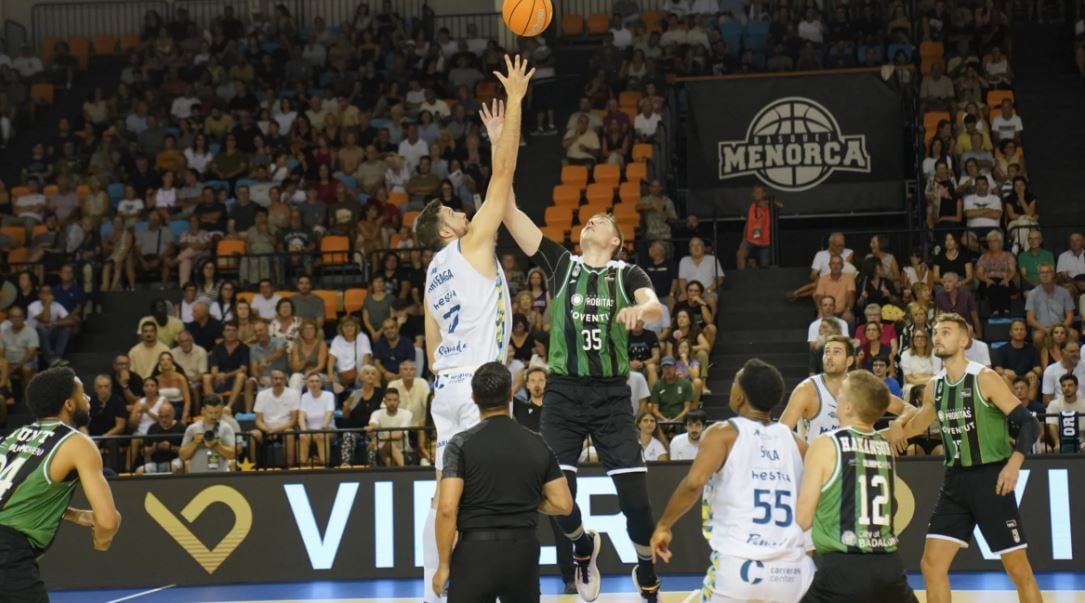 Hestia i Joventut van omplir Bintaufa  en el primer partit de pretemporada dels de Javi Zamora.