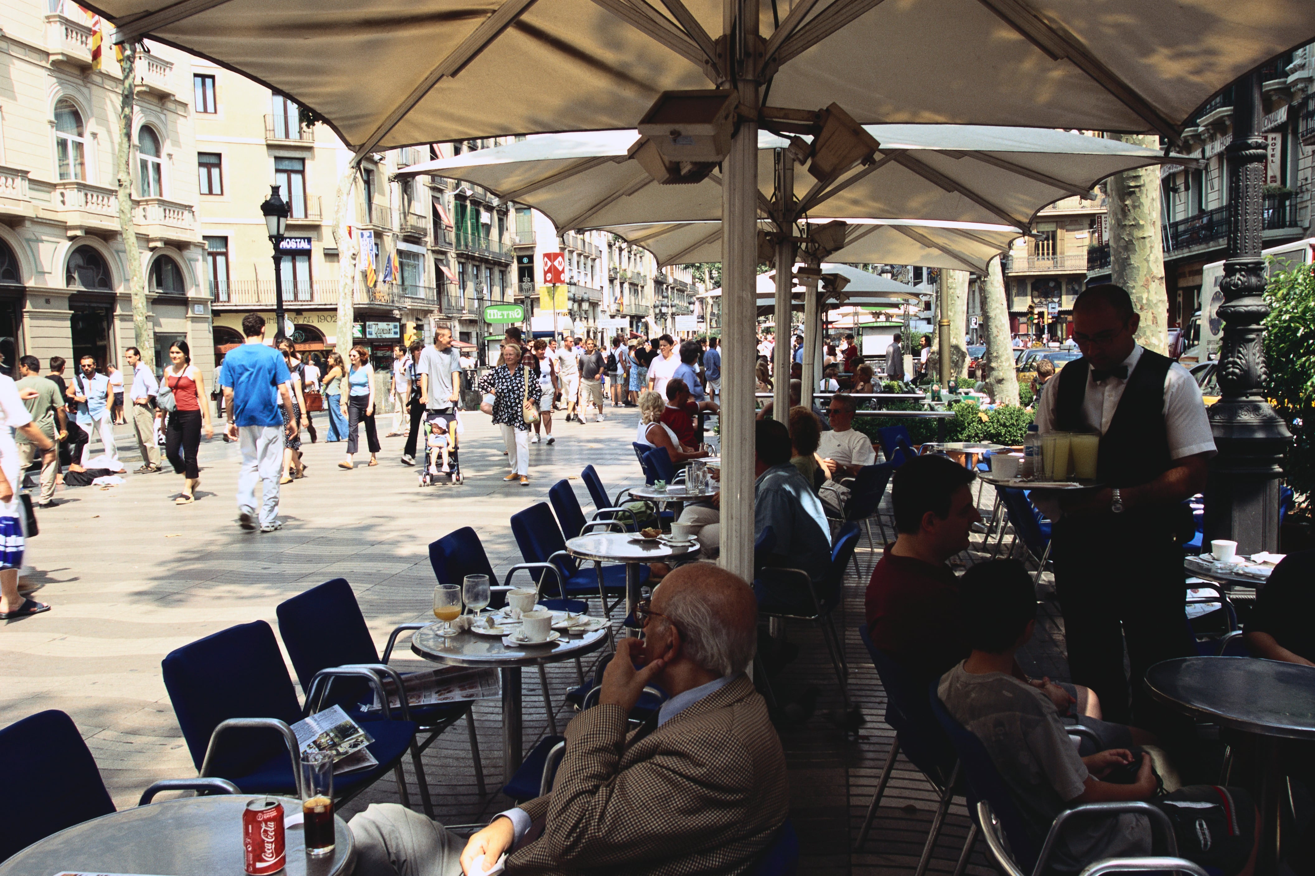L'Ajuntament insisteix que Ciutat Vella surt de la pandèmia amb més terrasses que abans