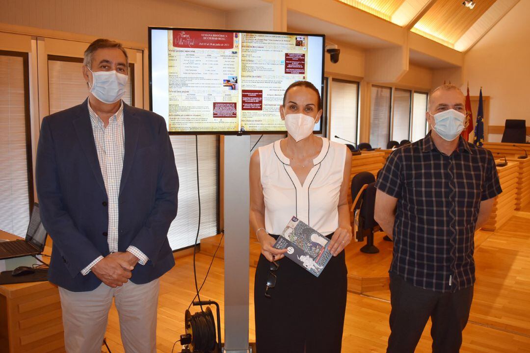 José Caro, Eva María Masías y Nacho Sánchez en la presentación de la Semana Histórica 