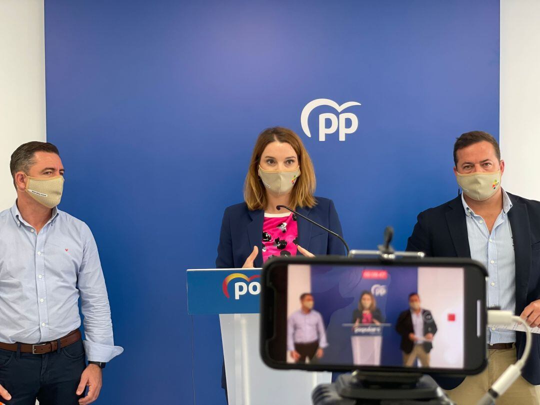 Miguel Jerez, Marga Prohens y Agustín Almodóvar