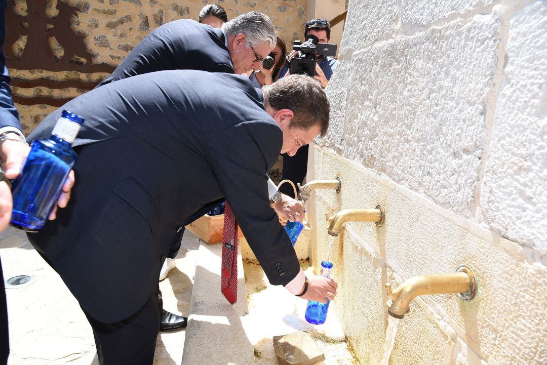 García-Page en la inauguración de los Baños de la Reina