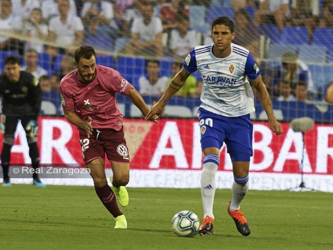 Simone Grippo en el primer partido de Liga