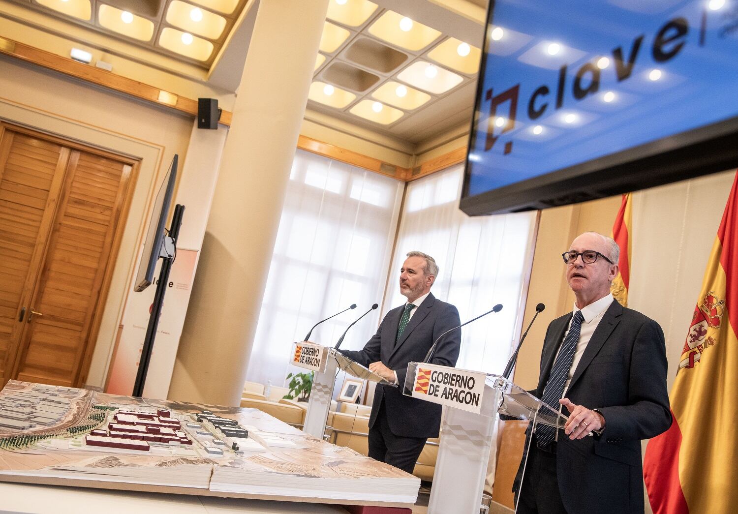 Proyecto Clave, el centro logístico agroalimentario del valle  del Ebro, que proyecta el Grupo Costa en Villamayor de Gállego (Zaragoza) - presentación del PIGA en el Gobierno de Aragón
