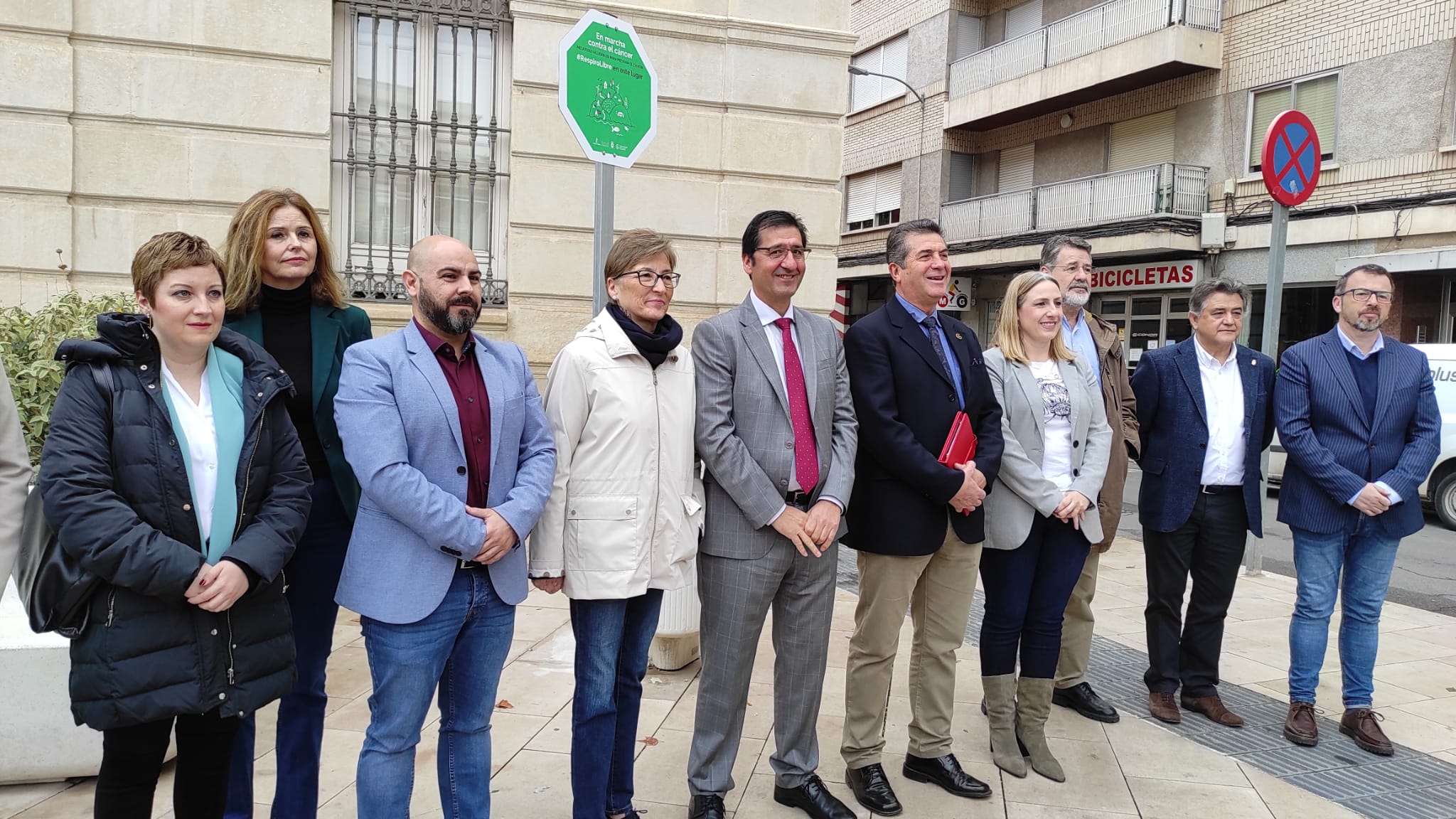 Señal de espacio sin humo en Ciudad Real