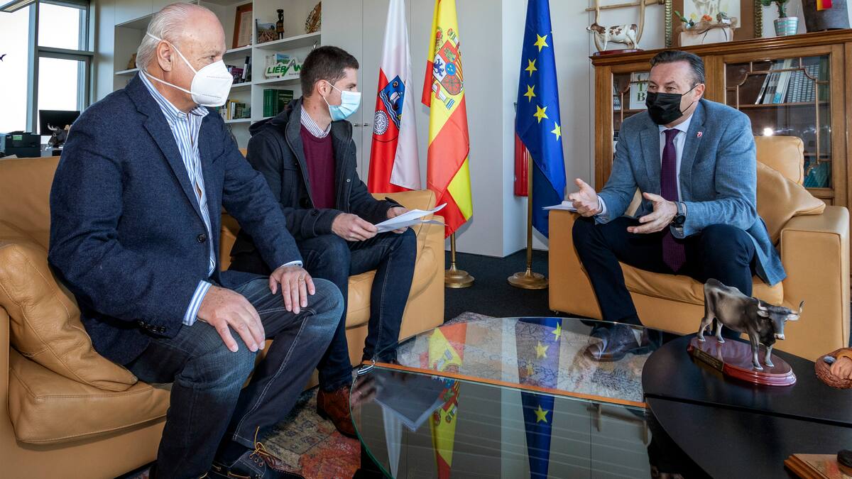 Sergio Castro, alcalde de Rasines