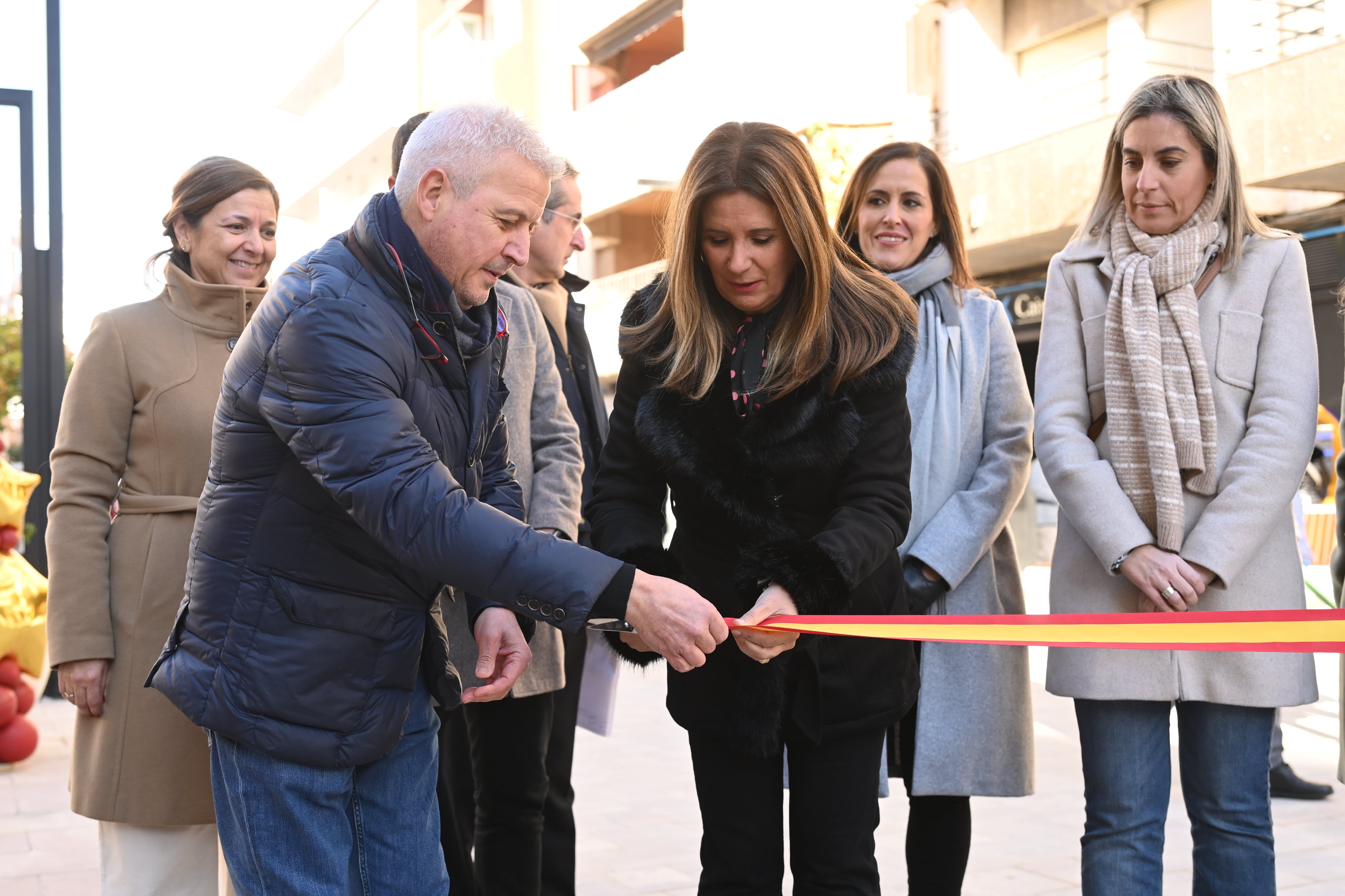 Inauguración de la adecuación ZBE en el centro de Linares.