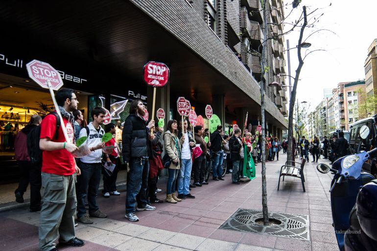 Protesta en Zaragoza de Stop Desahucios