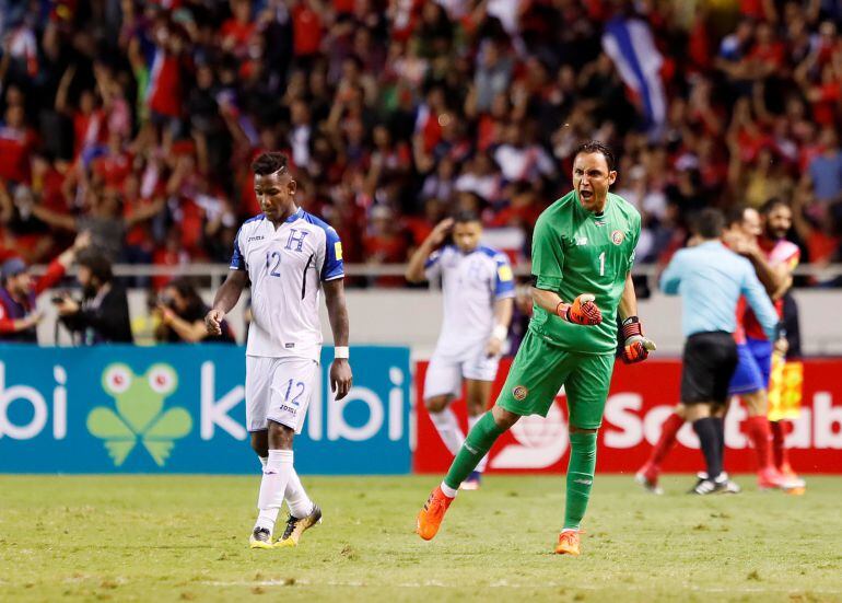 Costa Rica celebra el gol sobre la bocina de Waston que le dio el pase al Mundial de Rusia 