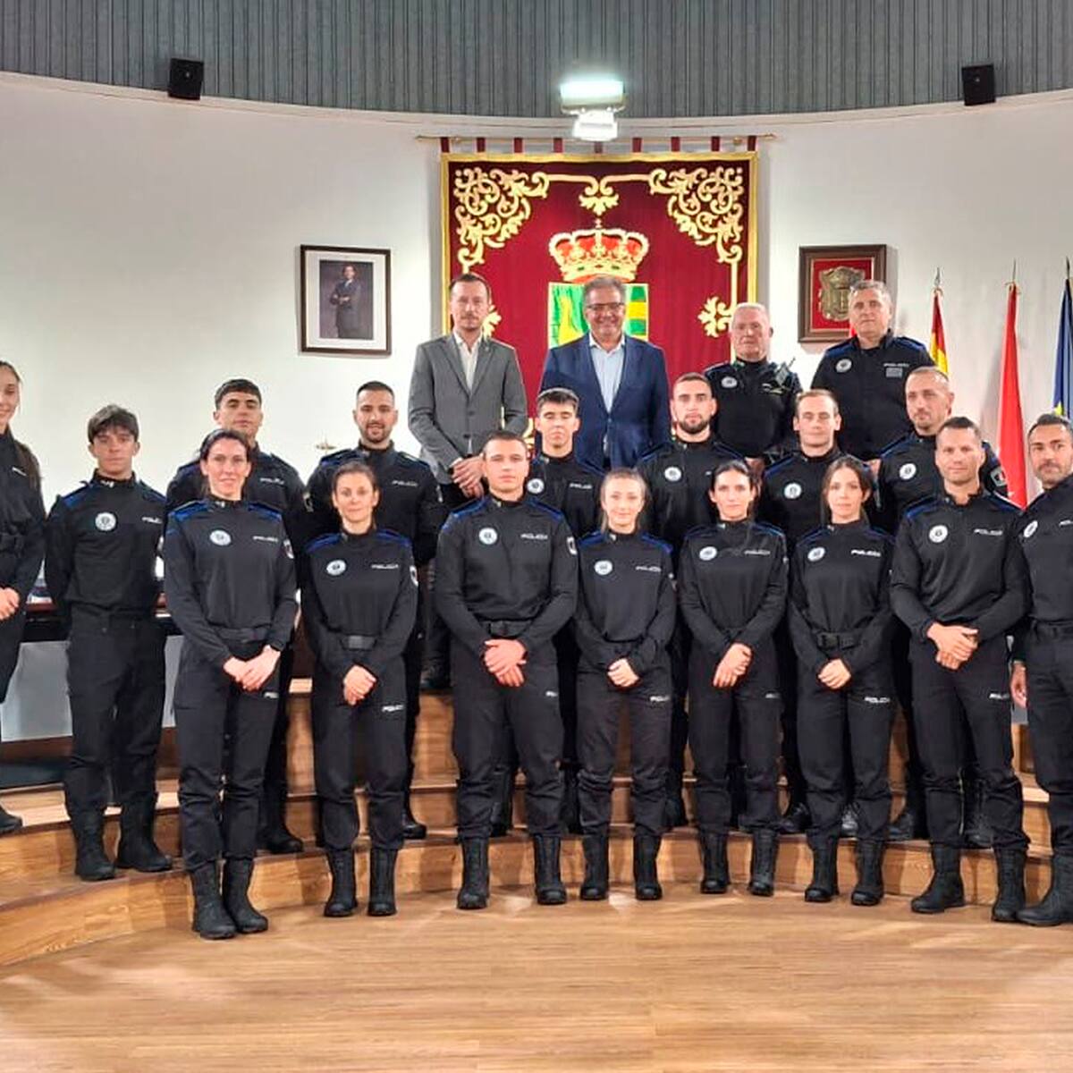 Se incorporan en prácticas los 16 nuevos agentes de Policía Local de Parla