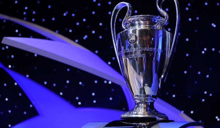 El trofeo de la Champions League.