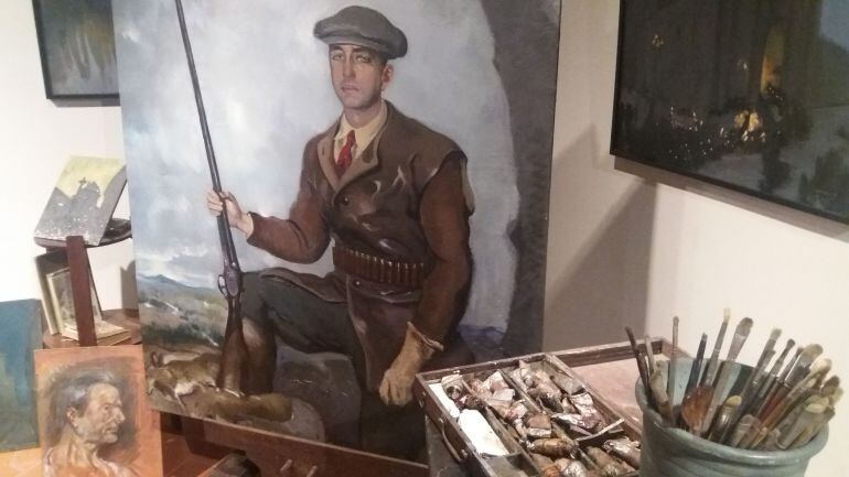 Un espacio expositivo contiene algunos de los útiles utilizados por Caprotti