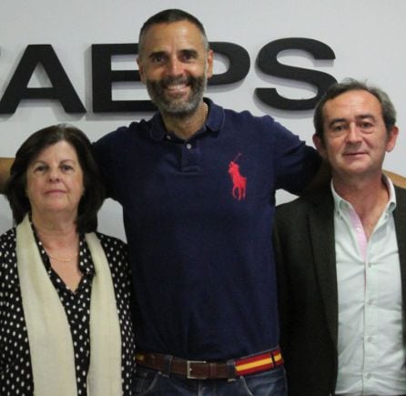 Rafael Lomana, en el centro