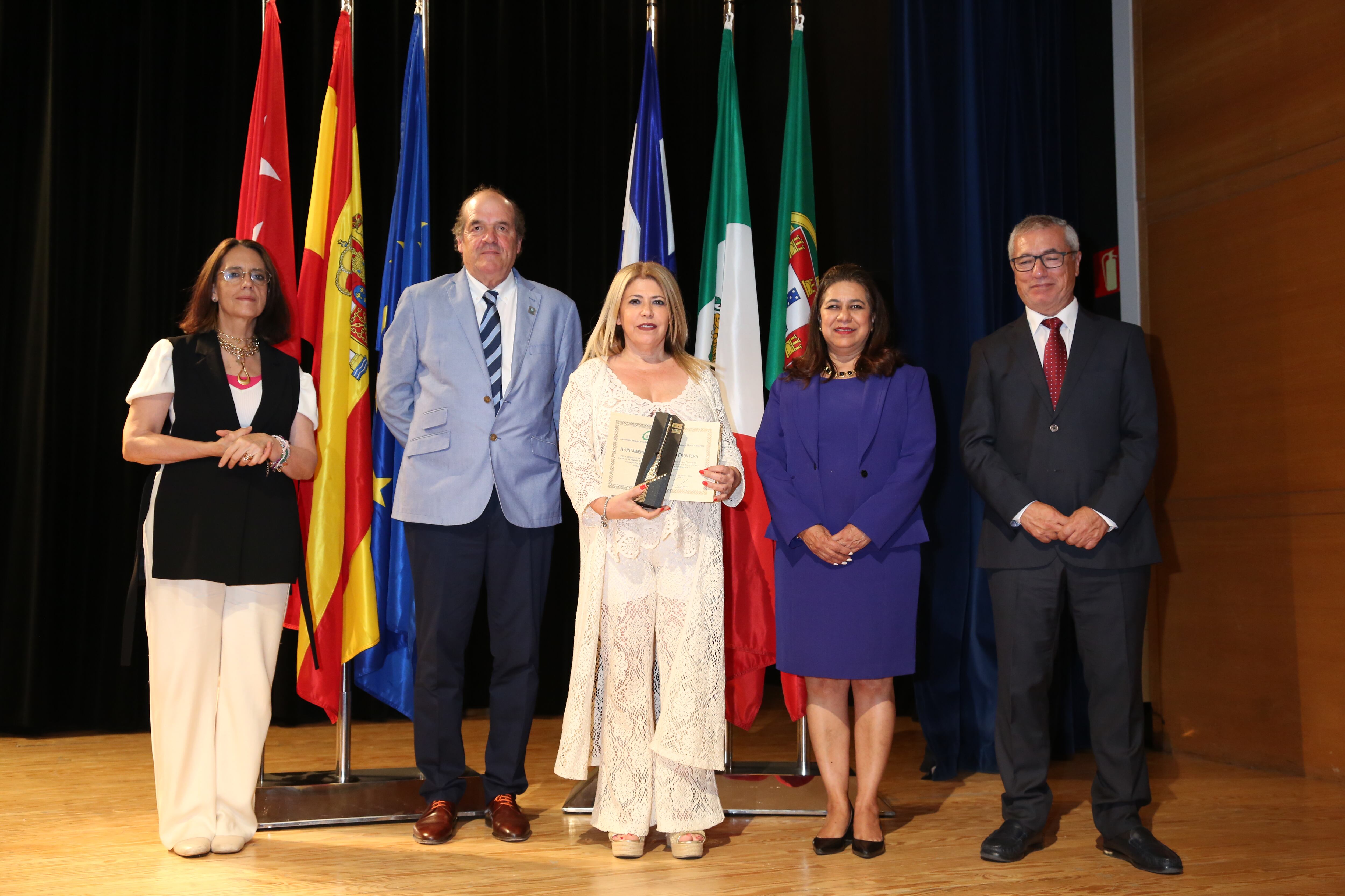 La alcaldesa Mamen Sánchez recibió el premio en Madrid