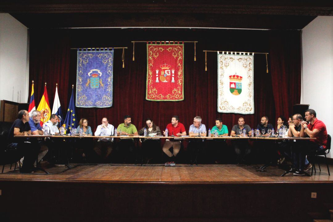 Pleno del Ayuntamiento de Yaiza.