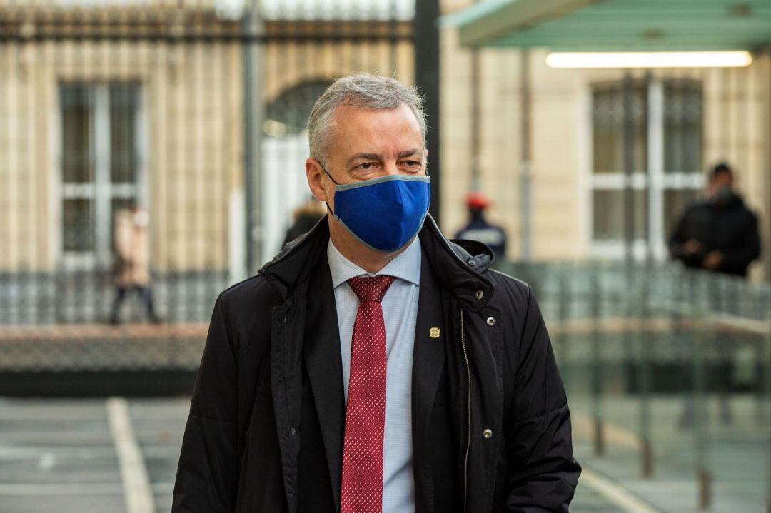 El lehendakari, Iñigo Urkullu, a su llegada al Parlamento Vasco,en una imagen de archivo