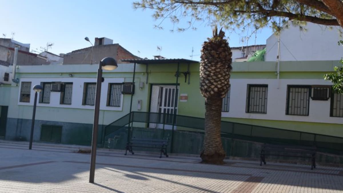 Arrancan las obras, con fondos DUSI, en las diferentes barriadas de Linares