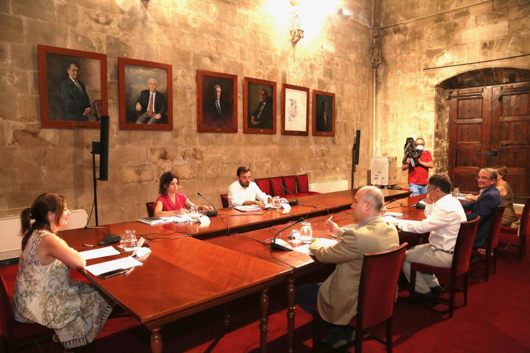 Reunión del Govern y la FELIB