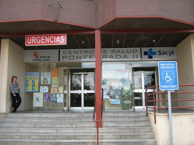 Entrada del Centro de Salud Ponferrada II