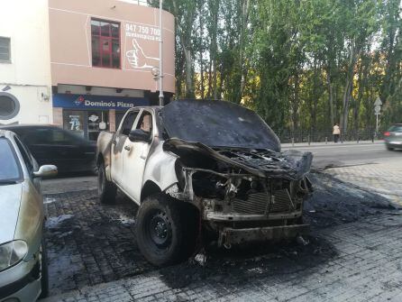 Uno de los vehículos que resultaba siniestro total