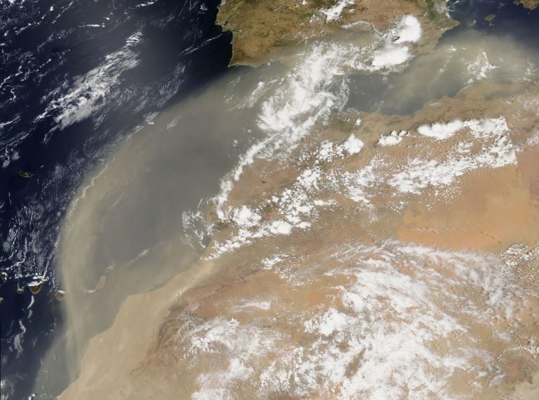 Mañana llegarán tormentas a la provincia de Almería.