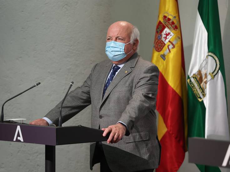El consejero de Salud Jesús Aguirre.