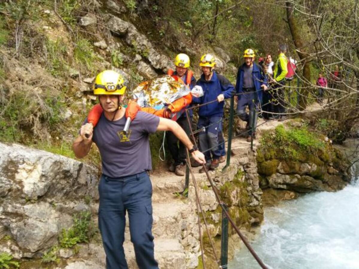 Rescatada una senderista en la ruta del río Majaceite