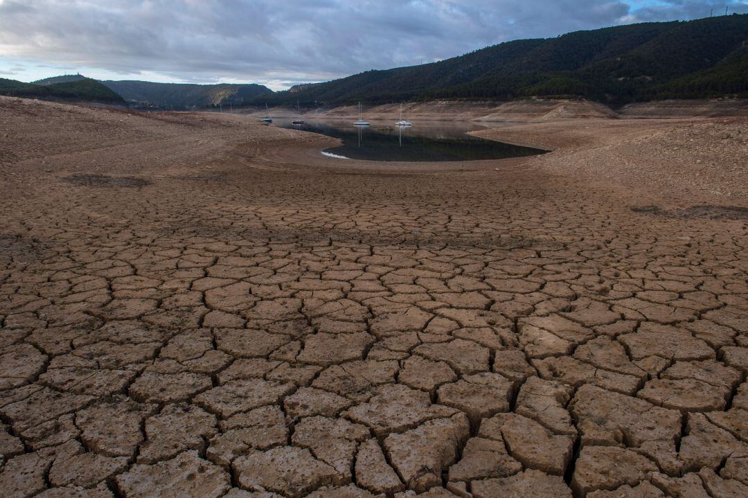 Imagen del nivel de agua de la reserva de Entrepeneas, cerca de Sacedón, en noviembre de 2017.