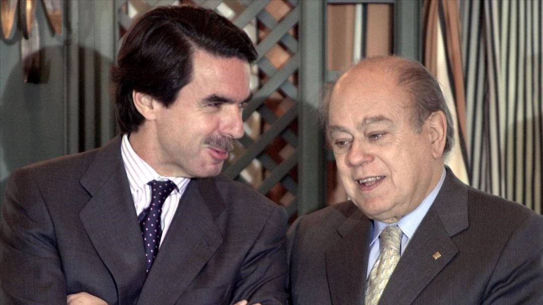 José María Aznar junto a Jordi Pujol en 1996.