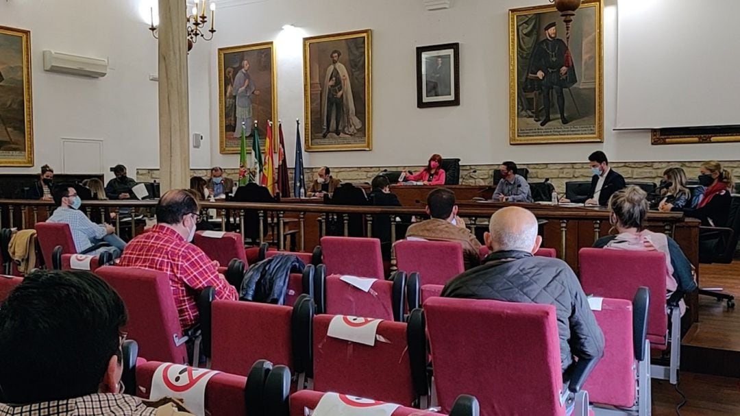 Pleno municipal de Úbeda correspondiente al mes de abril