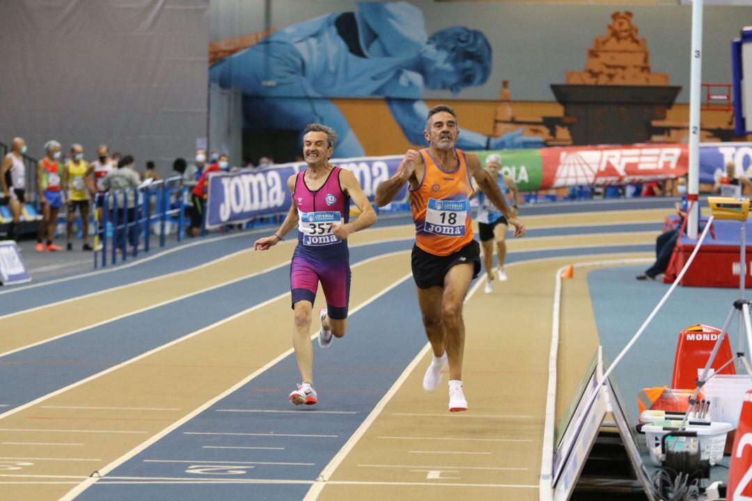 Gran participación del Club Burgas Atletismo Ourense, en el campeonato de España máster en Ourense
