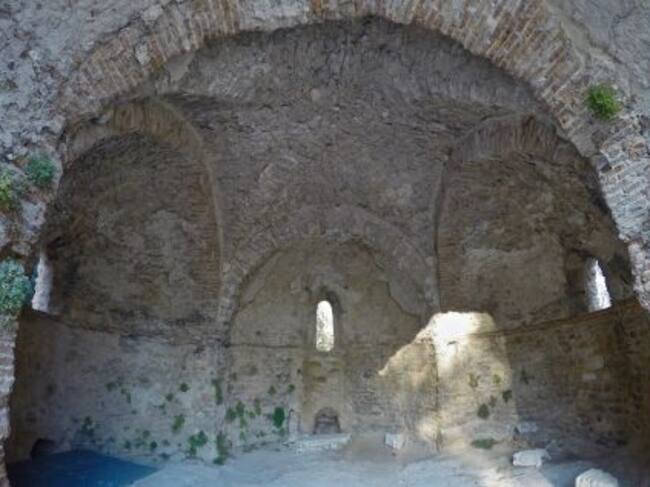 Interior del mausoleo.