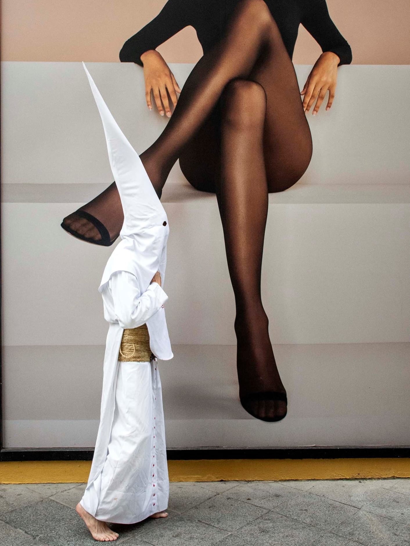 Obra “Erotic”, fotografía ganadora del Concurso Nacional de Fotografía Artística organizado por la Semana Santa de Gandia.